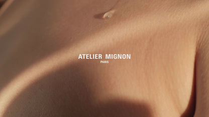 L'Ambre de tes Seins (The Amber of your Breasts)